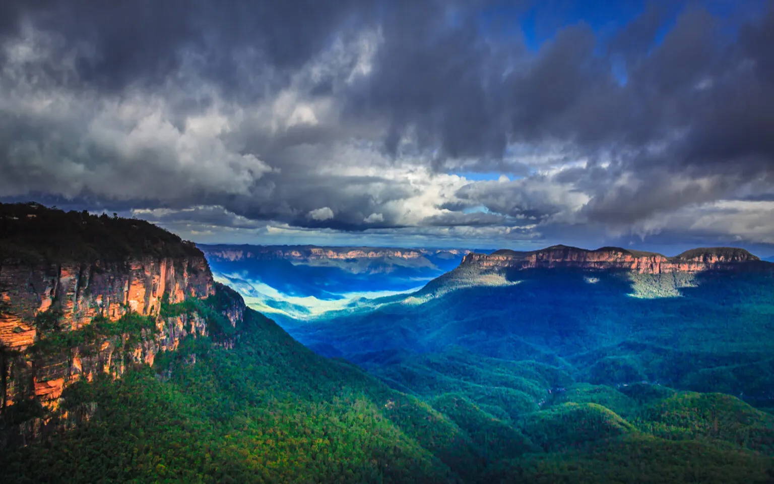 Blue Mountains Breath Taker